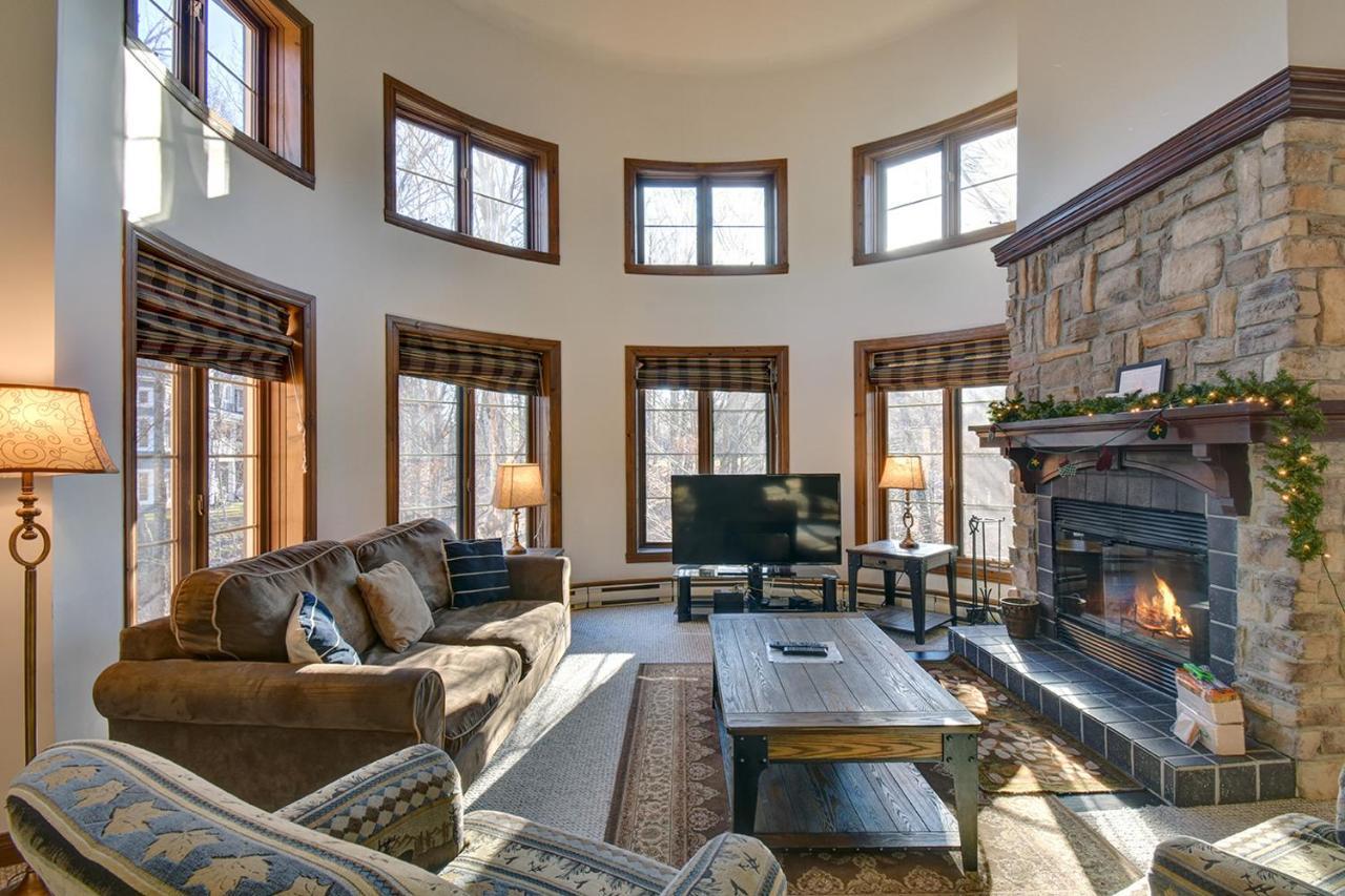 Les Manoirs By Rendez-Vous Mont-Tremblant Appartamento Esterno foto