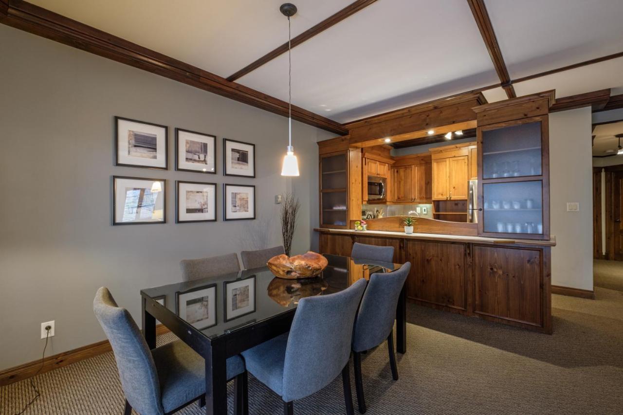 Les Manoirs By Rendez-Vous Mont-Tremblant Appartamento Esterno foto